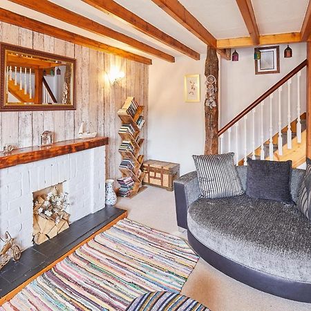 Host & Stay - Oldcorn Cottage ウィットビー エクステリア 写真